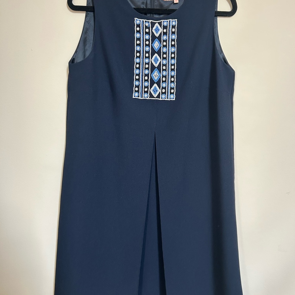 Elegant Navy Sleeveless Dress with Embellished Detail